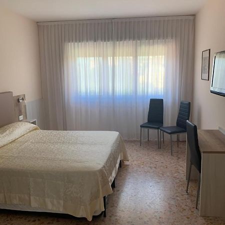 Bed and Breakfast Domus Della Radio Roma Exterior foto