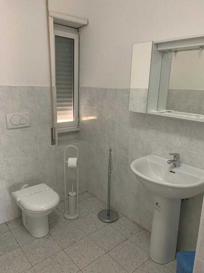Bed and Breakfast Domus Della Radio Roma Exterior foto